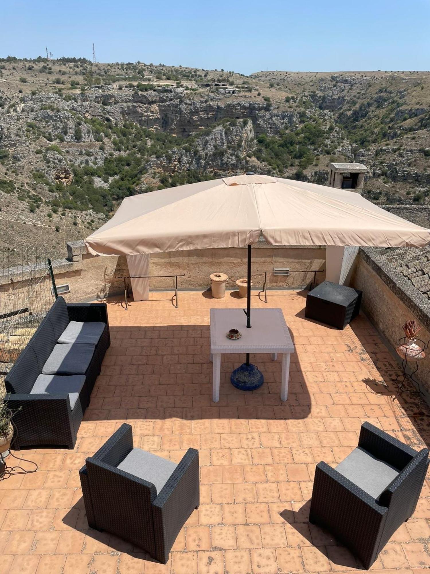 Dimora La Gravina Bed and Breakfast Matera Exteriör bild