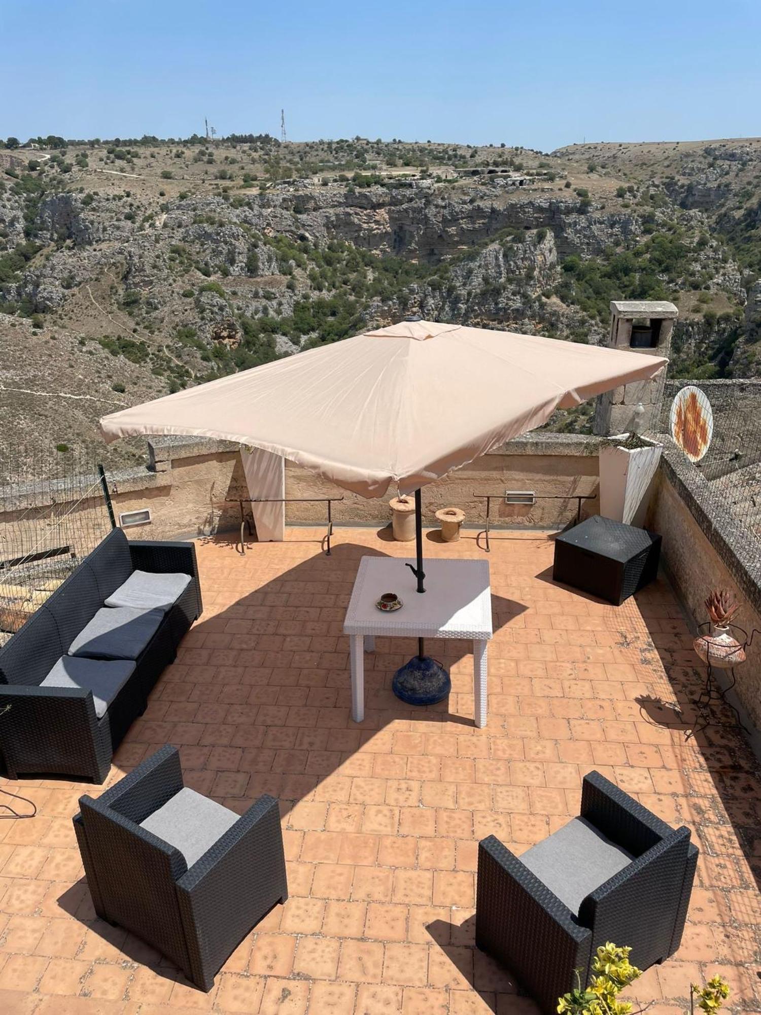 Dimora La Gravina Bed and Breakfast Matera Exteriör bild